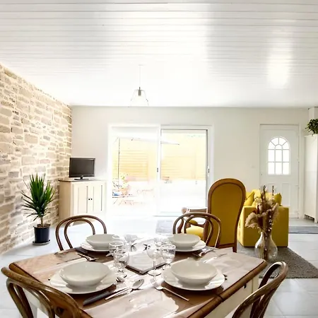 Maison Chaleureuse A Avec Jardin Et Terrasse * Fossemagne