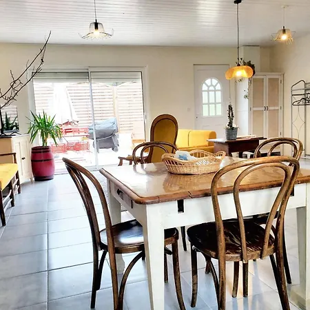 Maison Chaleureuse A Avec Jardin Et Terrasse *